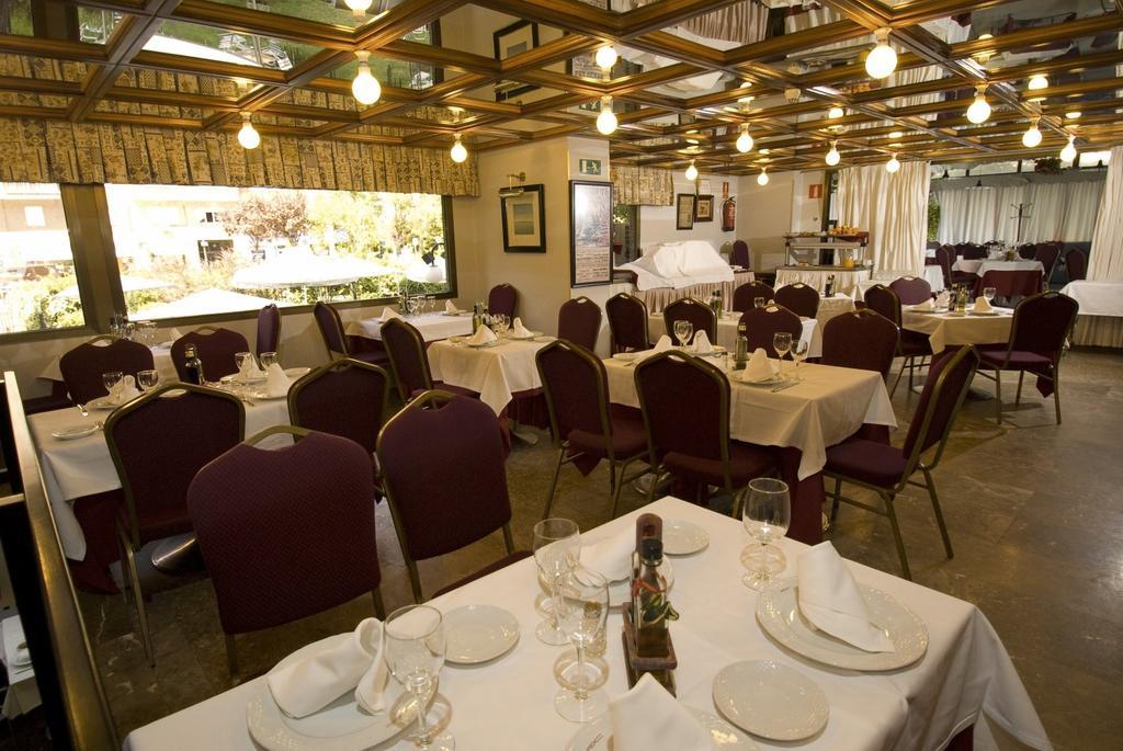 Foxa 25 Hotel Мадрид Екстериор снимка